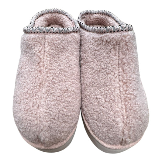Slippers By Bearpaw In Pink, Size:7