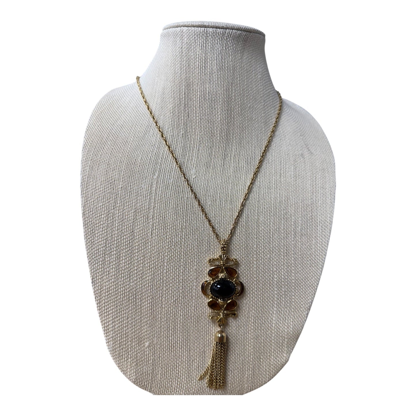 Necklace Pendant In Gold