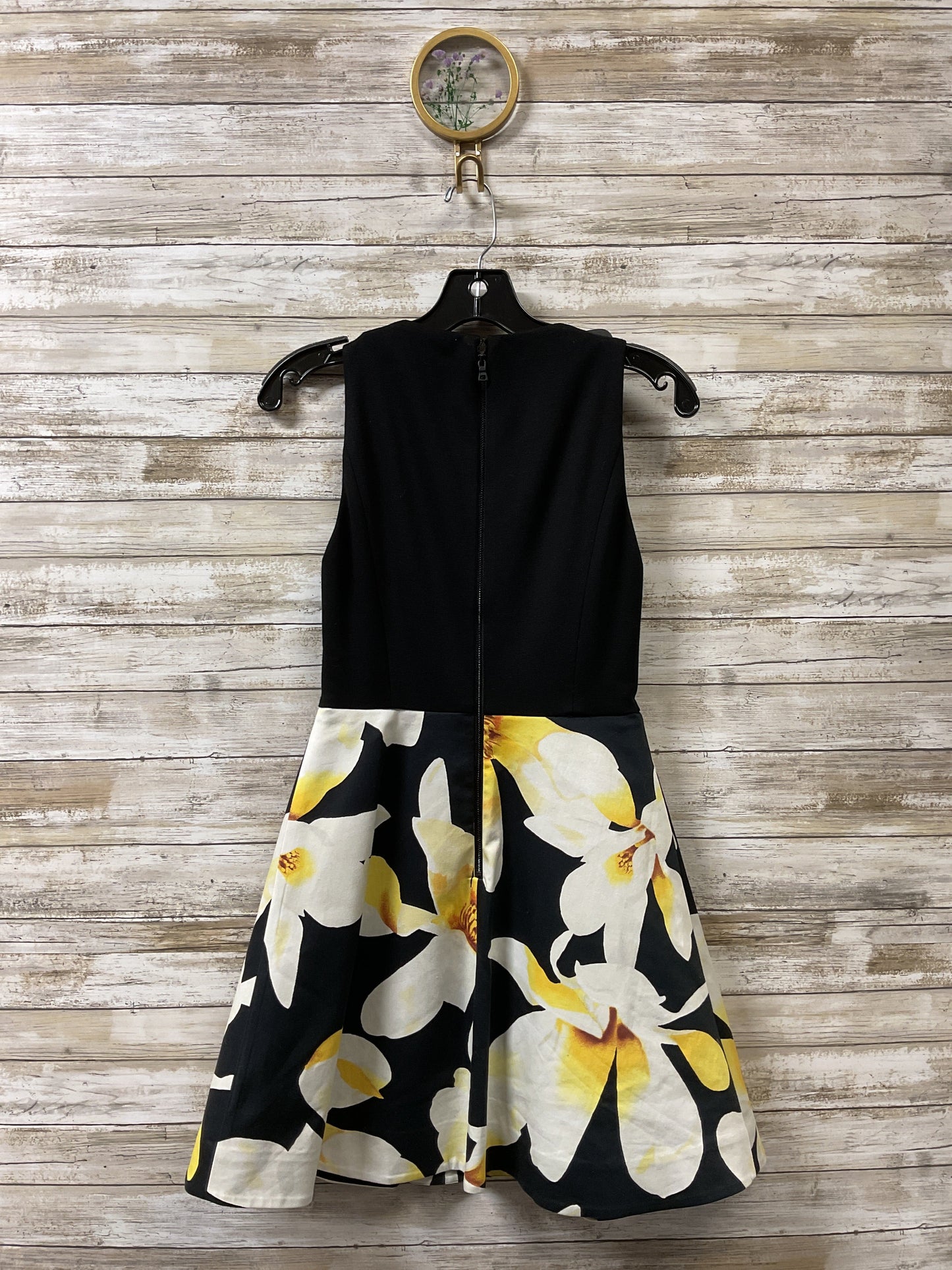 Dress Designer By Alice + Olivia In Black & Yellow, Size:2