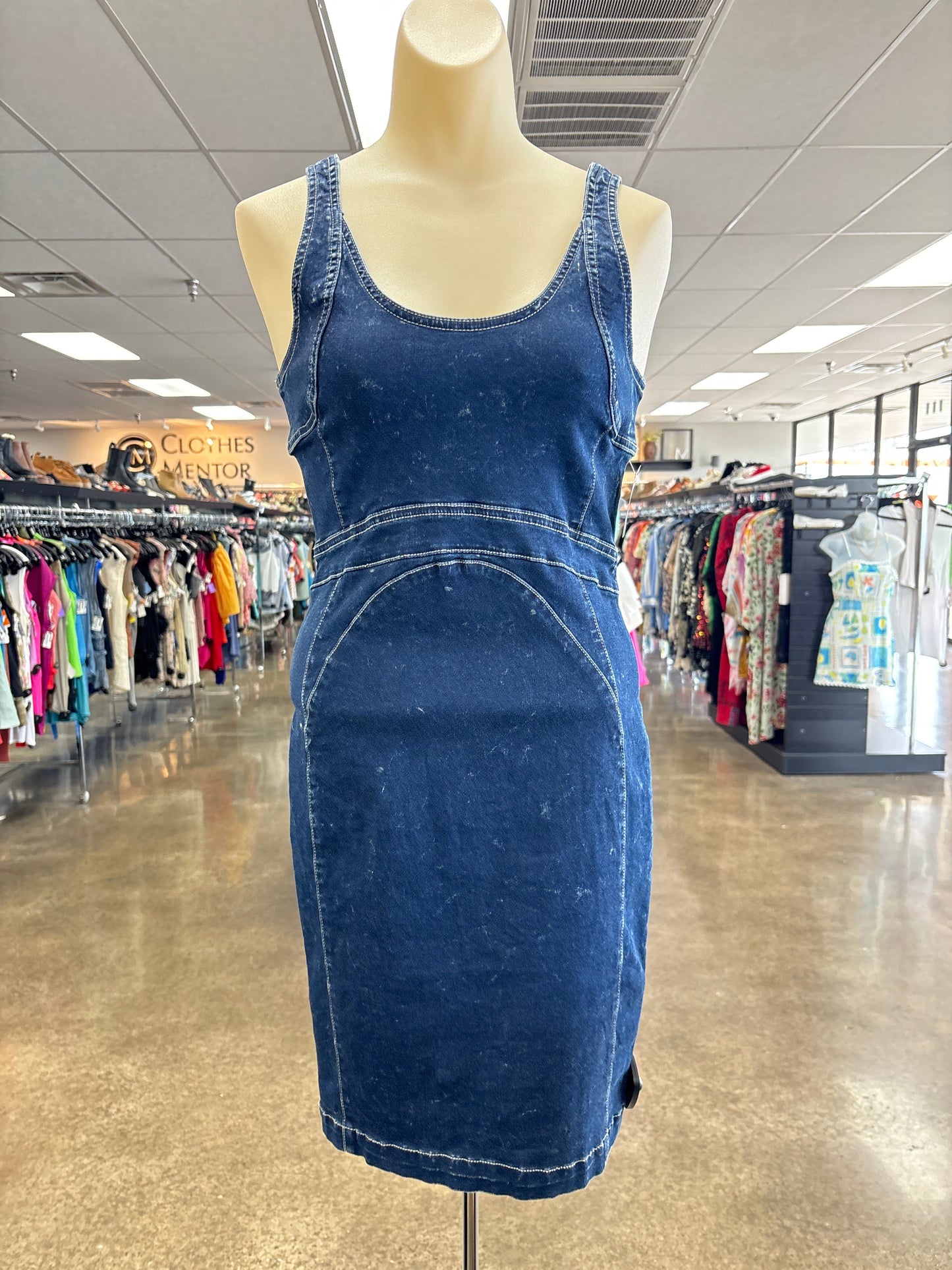 Dress Casual Short By 7 For All Mankind In Blue Denim, Size:S