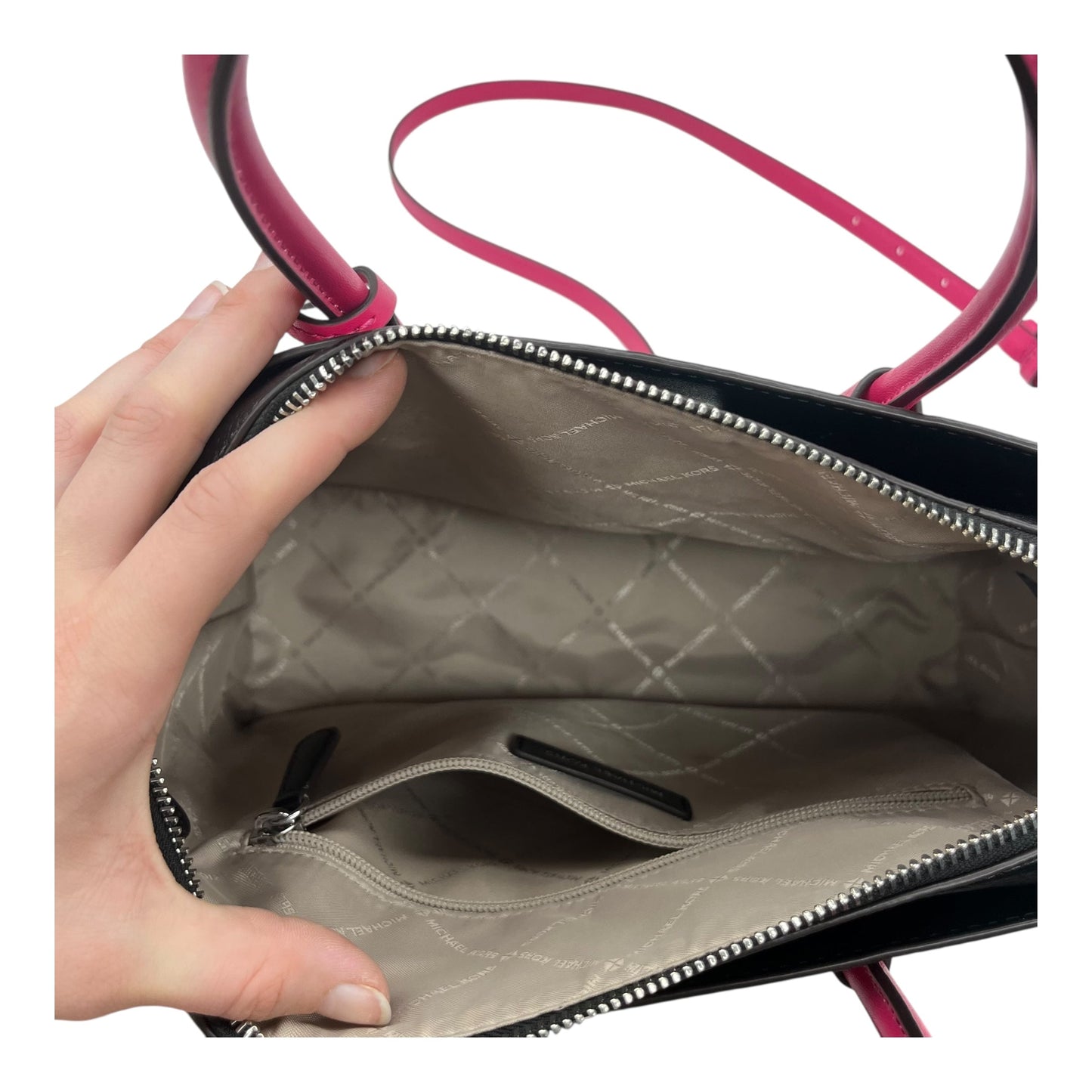 Handbag Designer By Michael Kors In Pink & White, Size:Large