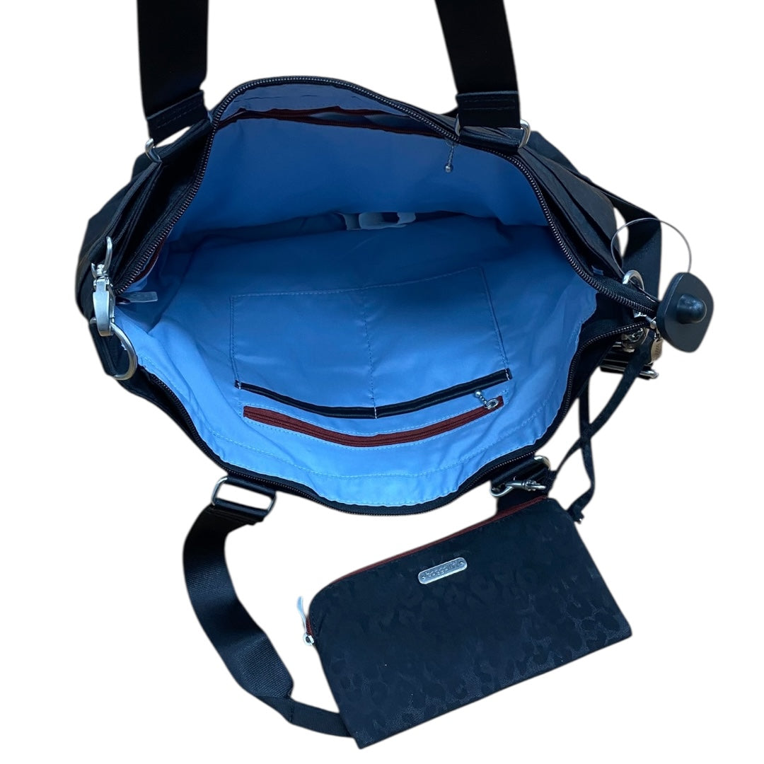 Tote By Baggallini In Black, Size:Large