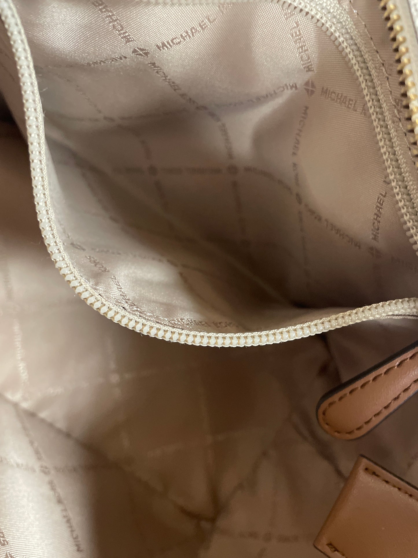 Crossbody Designer By Michael Kors In Cream, Size:Medium