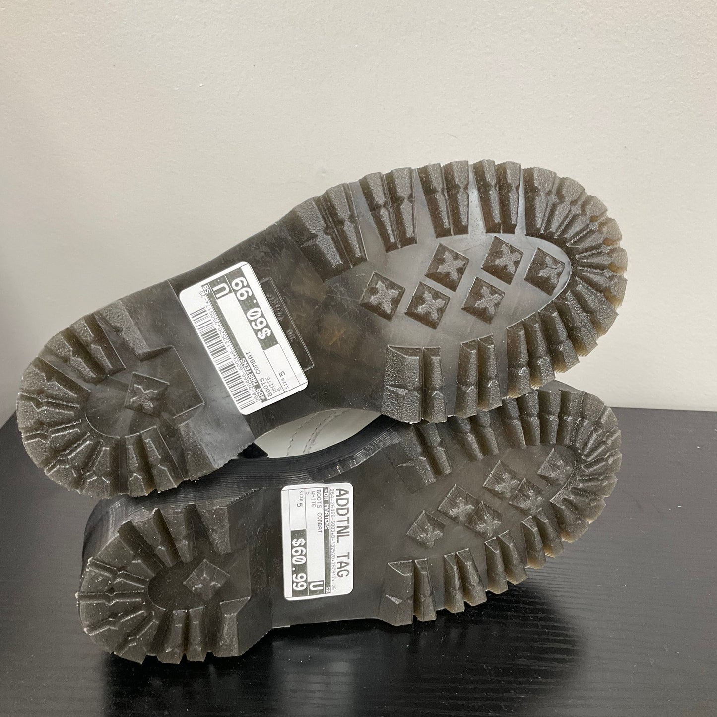 BOOTS COMBAT by DR MARTENS In WHITE, Size: 5