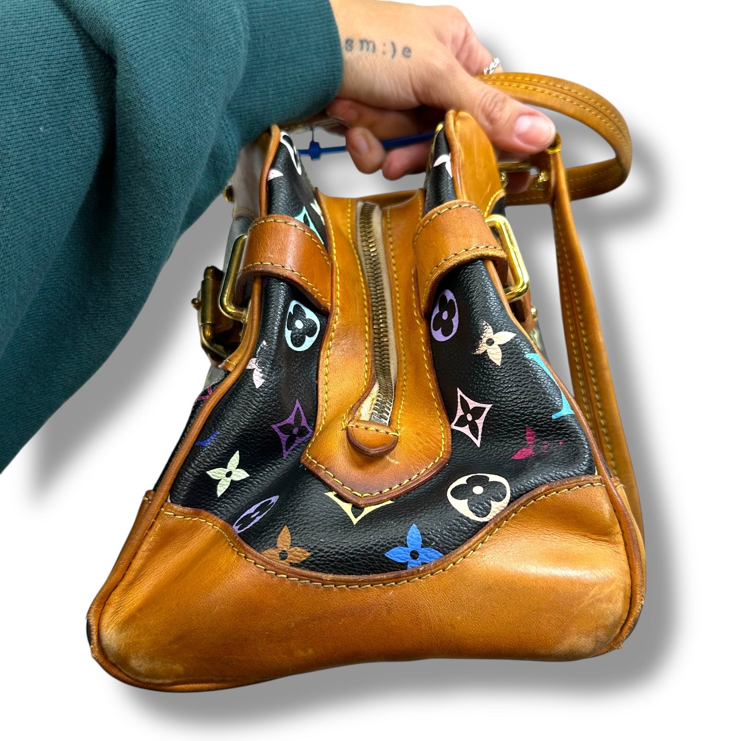 Handbag Luxury Designer By Louis Vuitton, Size: Medium