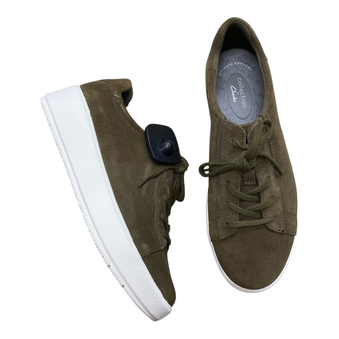 Shoes Sneakers By Clarks In Green, Size:8