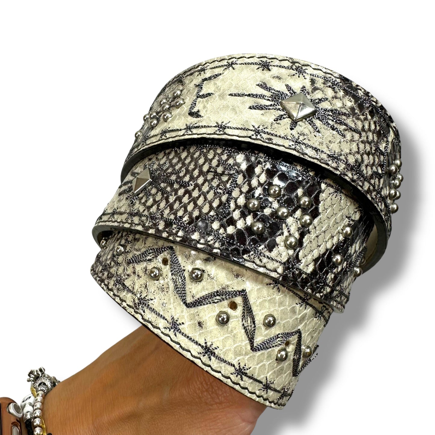 Belt By Donald Pliner, Size: Medium