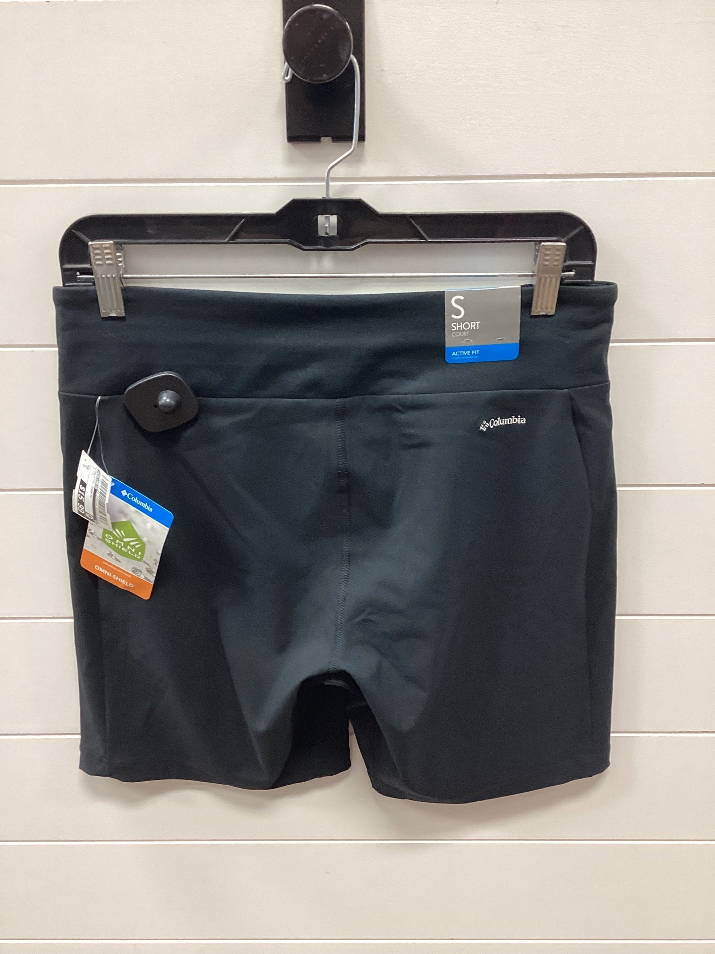Athletic Shorts By Columbia In Black, Size:S