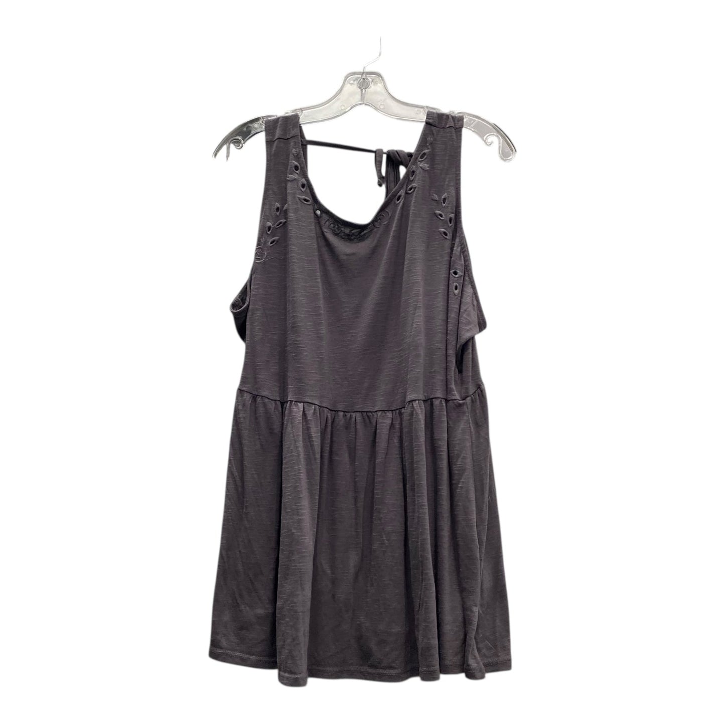 Top Sleeveless By Torrid In Grey, Size:3X