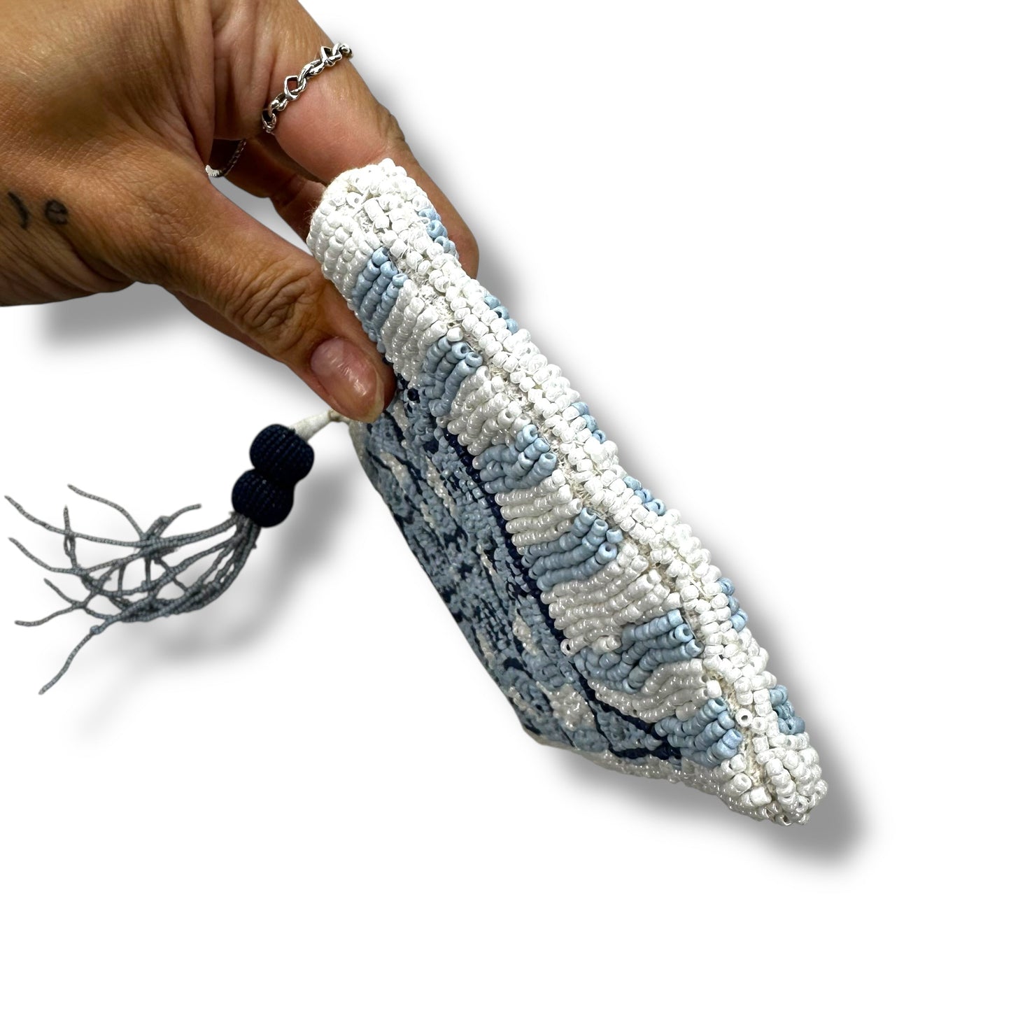 Beaded pouch By Clothes Mentor, Size: Small