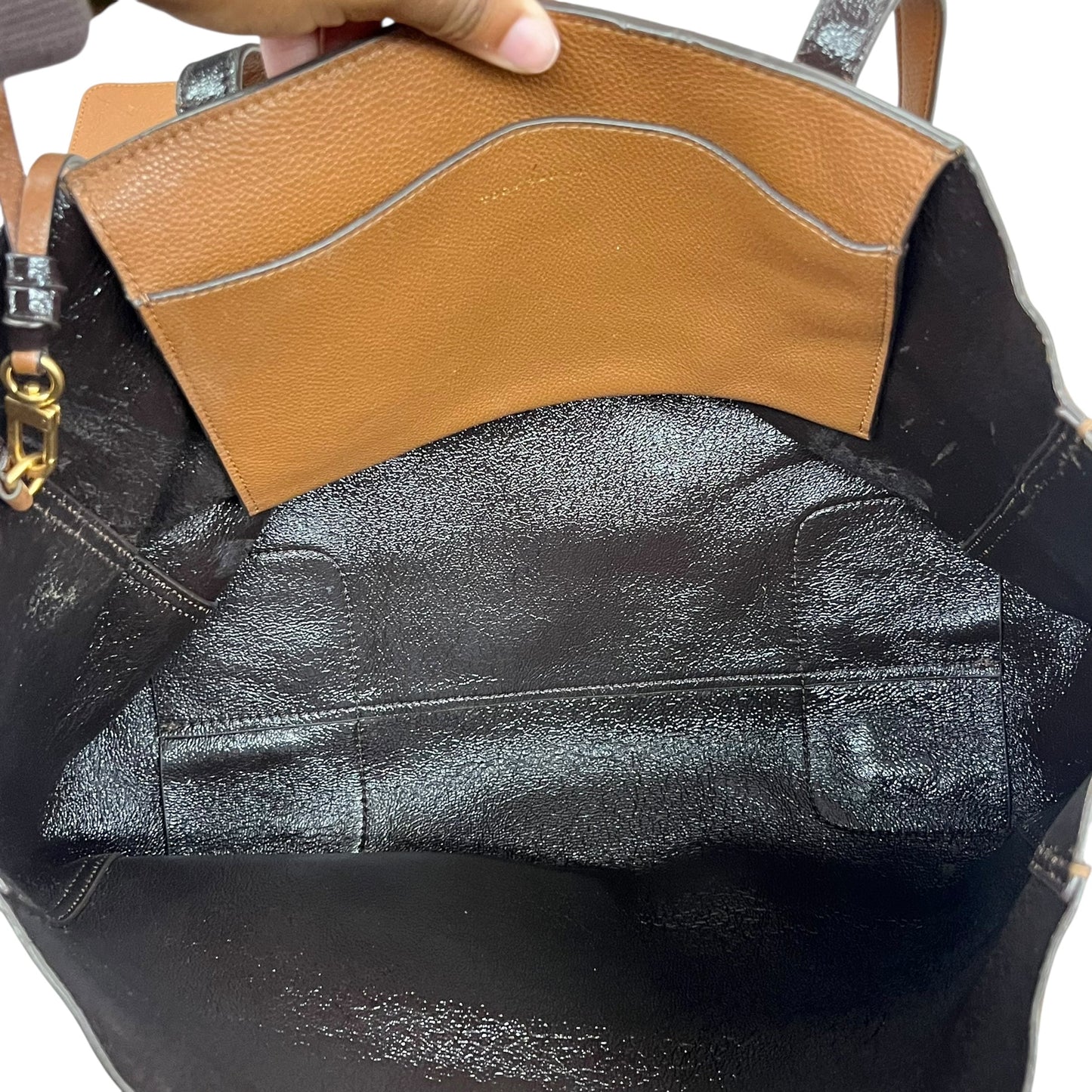 Handbag Designer By Tory Burch, Size: Large