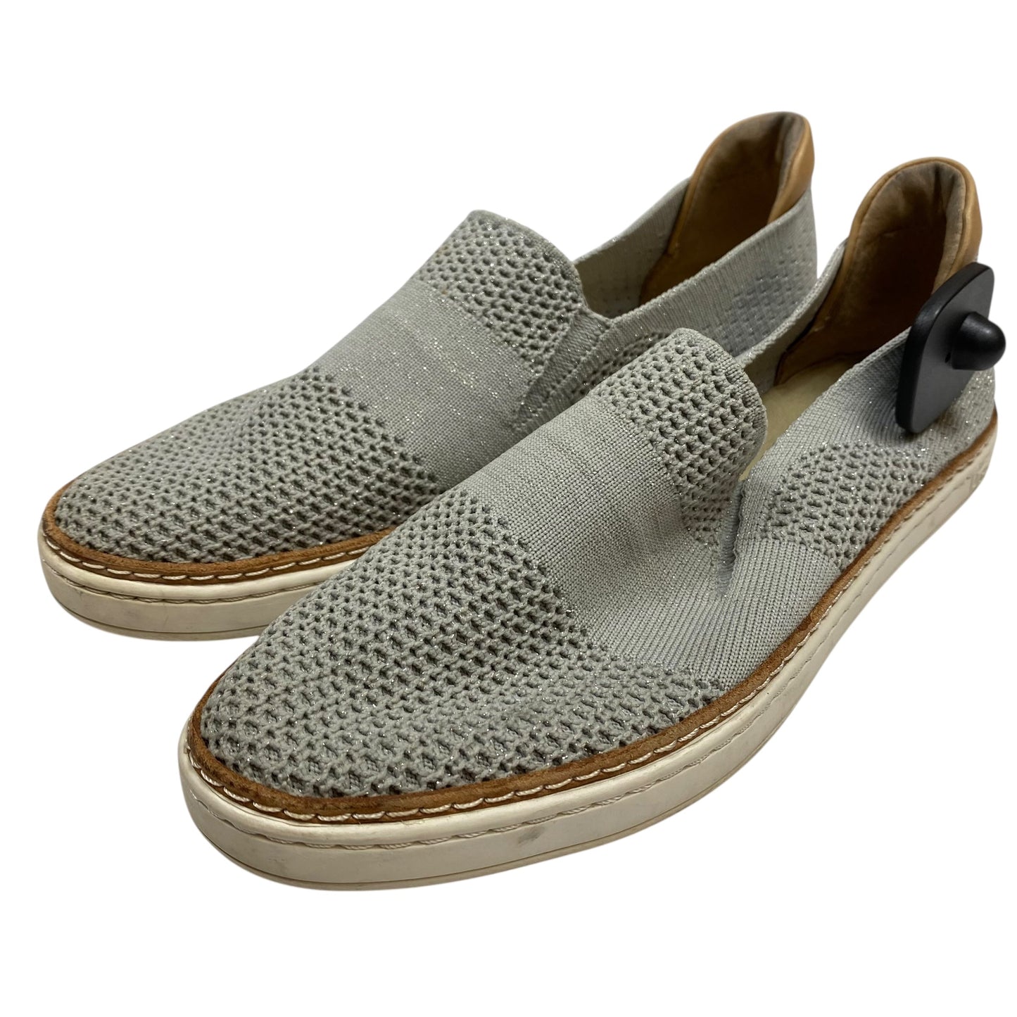 Shoes Designer By Ugg In Grey, Size:9