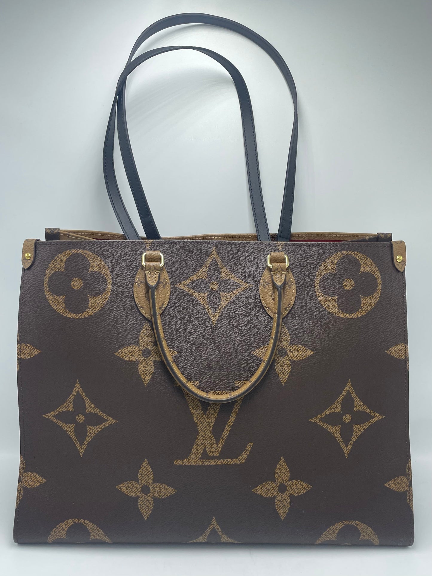Louis Vuitton On The Go GM Luxury Handbag