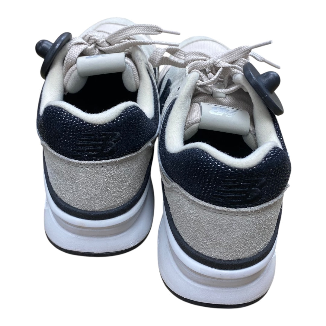 Shoes Sneakers By New Balance In Taupe, Size:11