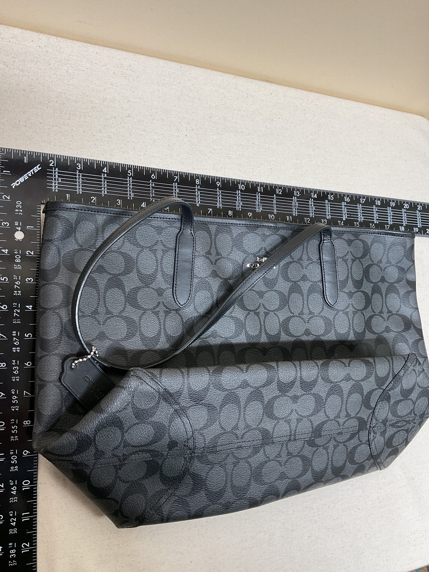 Handbag Designer By Coach In Grey, Size:Large -as is