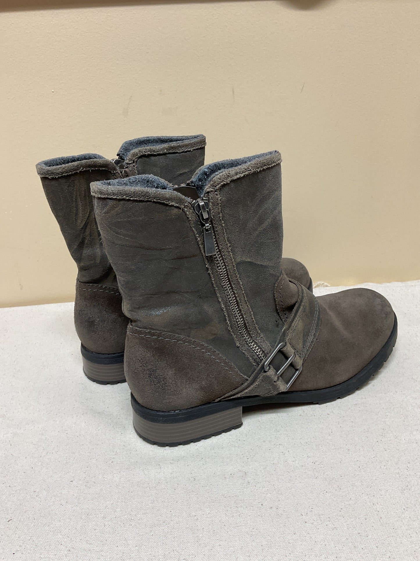 Boots Mid-Calf Flats By Clarks In Brown, Size:11