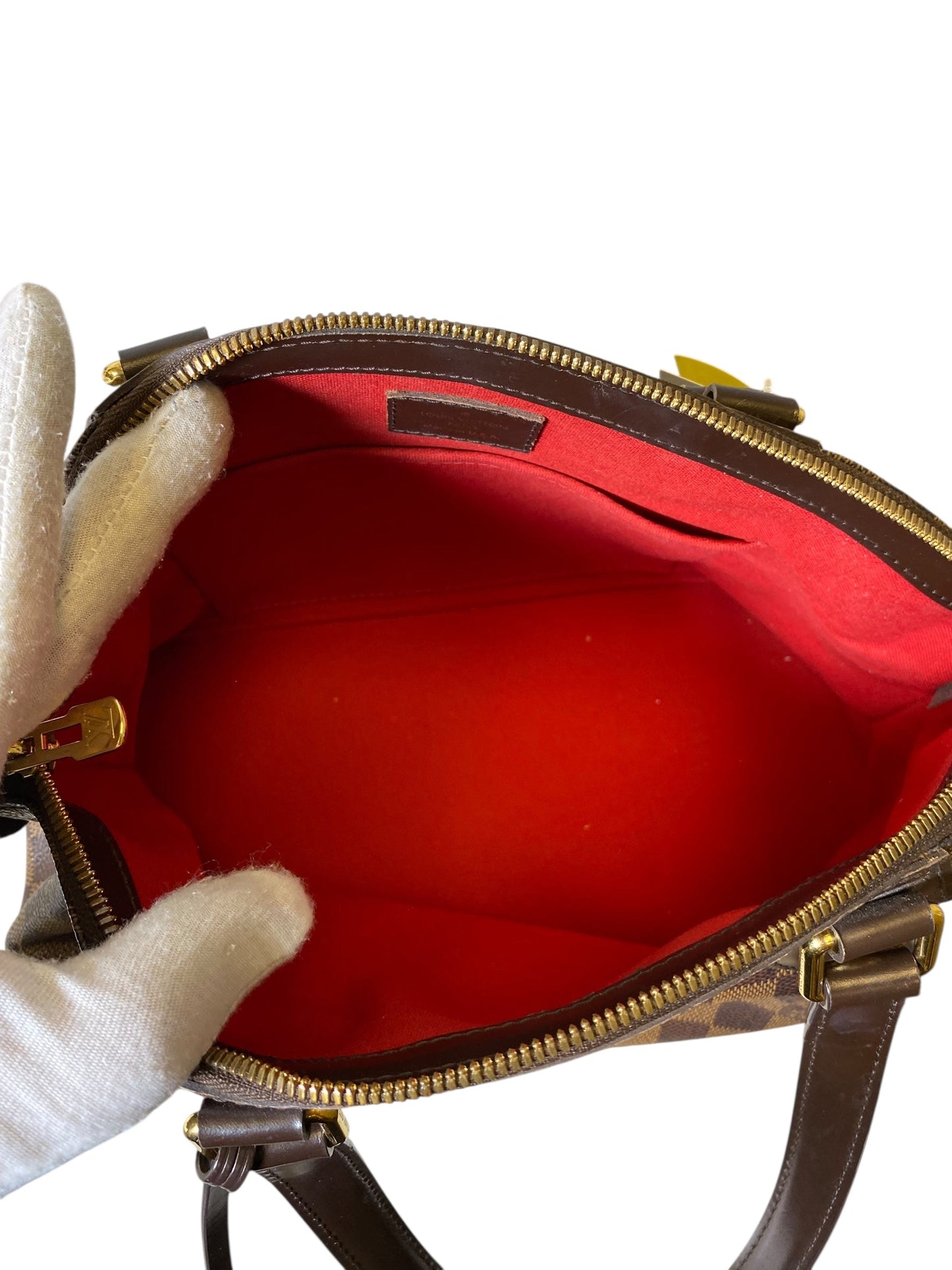 Handbag Luxury Designer By Louis Vuitton, Size: Medium