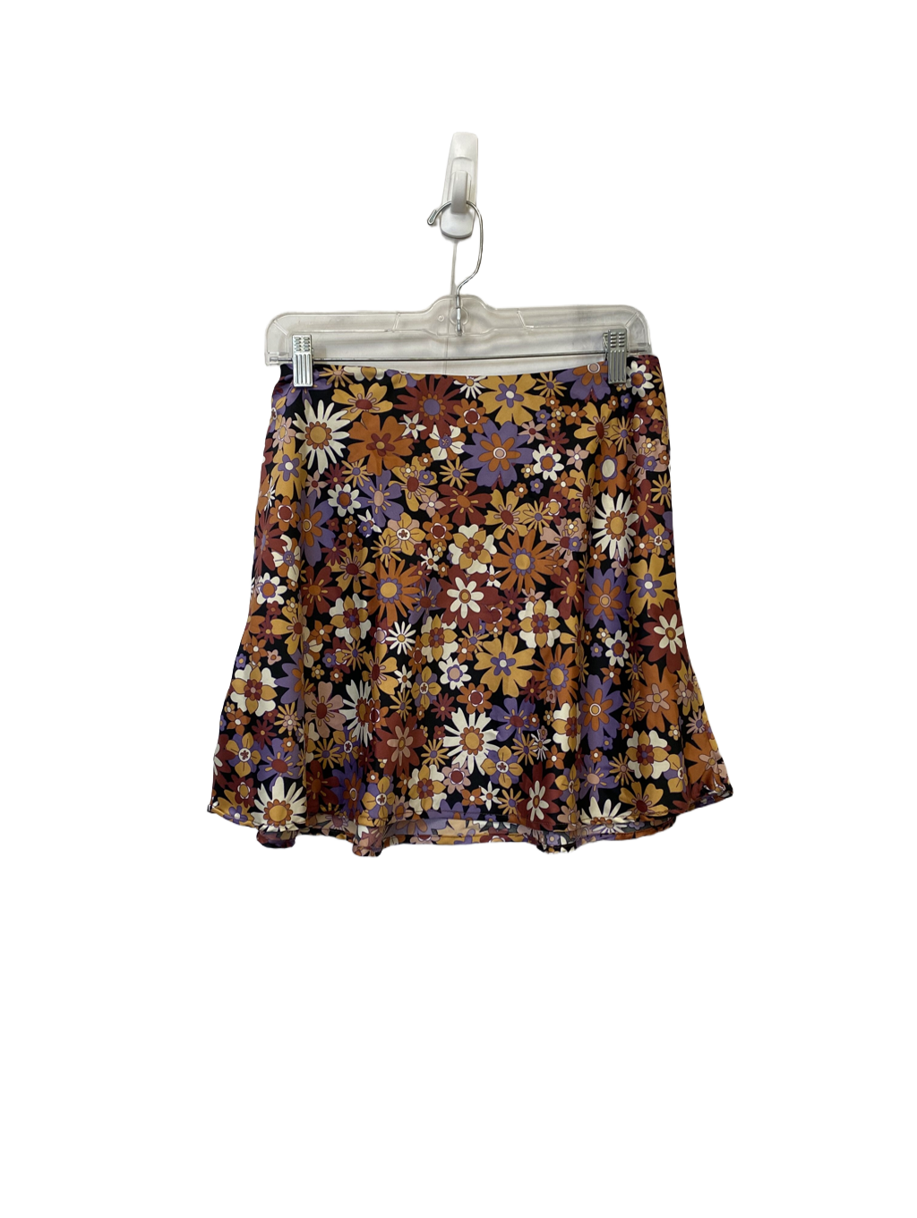 Skirt Mini & Short By Clothes Mentor Size: L