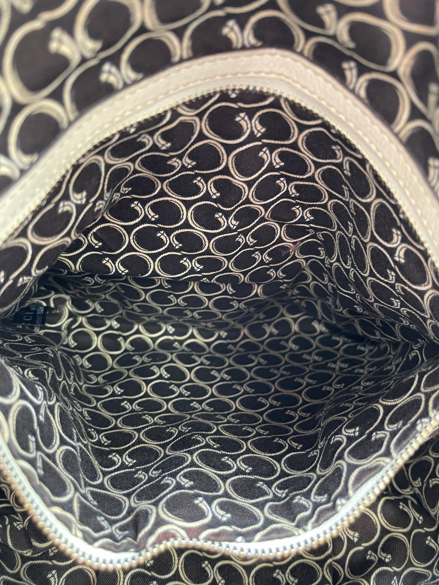 Handbag Luxury Designer By Gucci, Size: Large