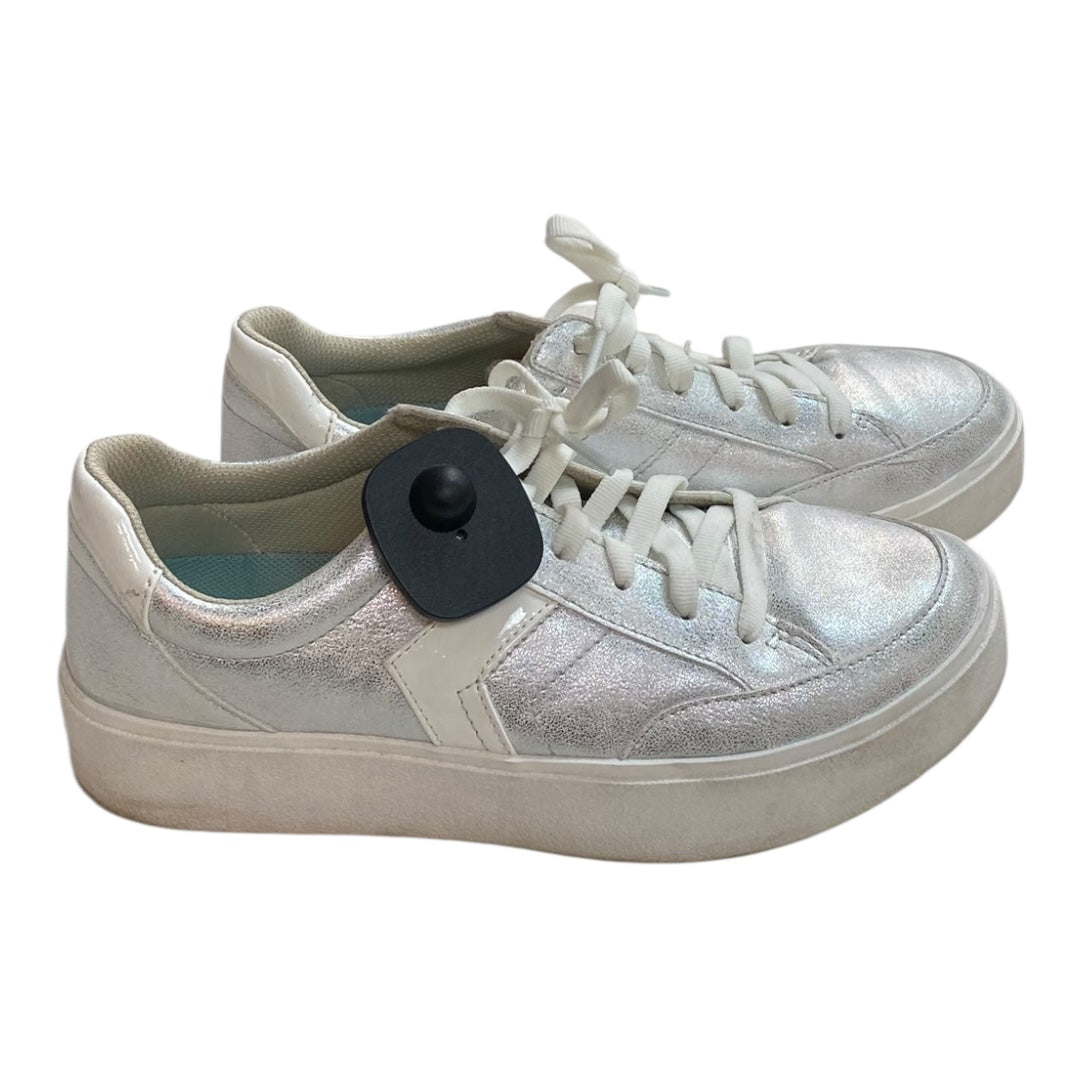 Shoes Athletic By Dr Scholls In Silver, Size:8.5