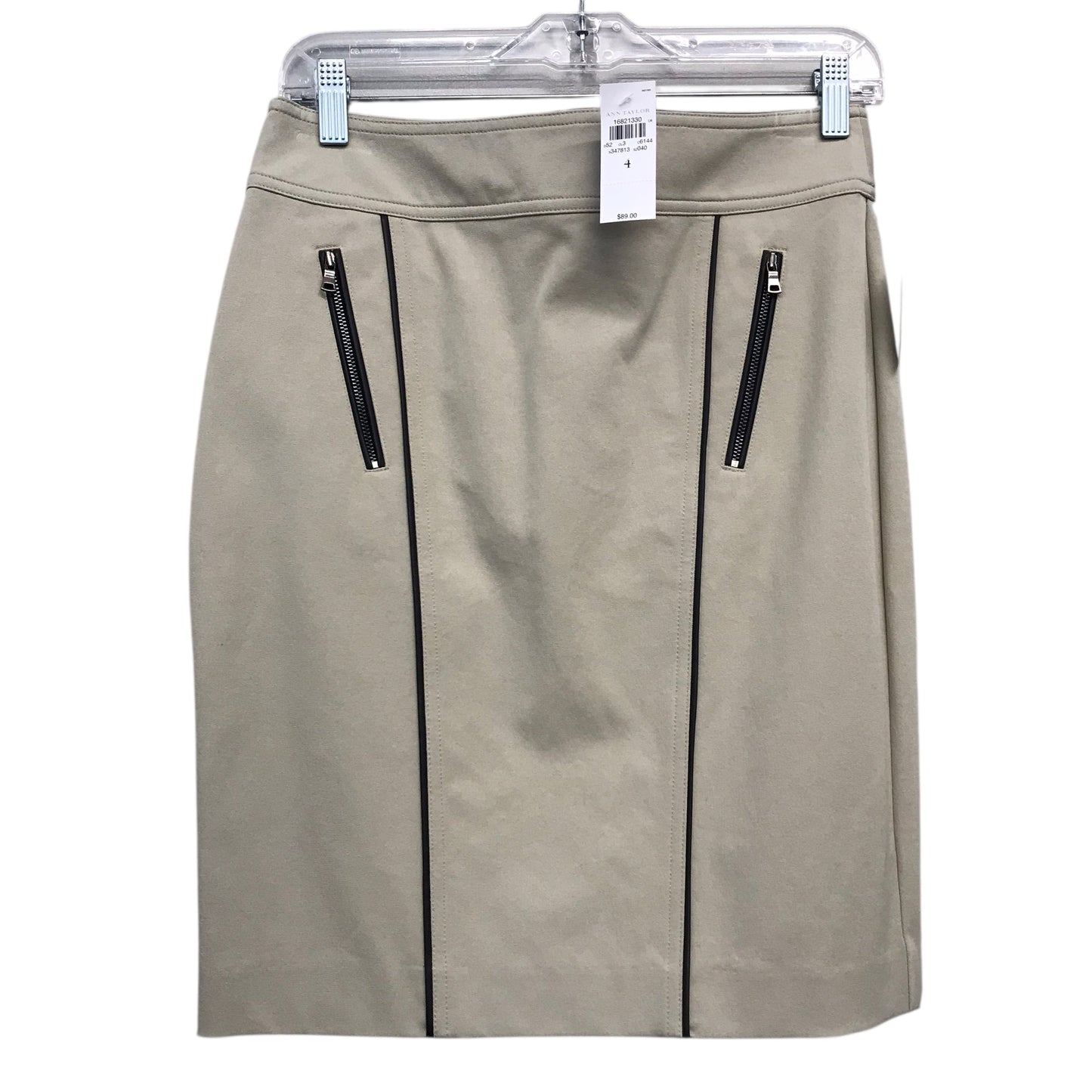 Skirt Mini & Short By Ann Taylor In Beige, Size:4