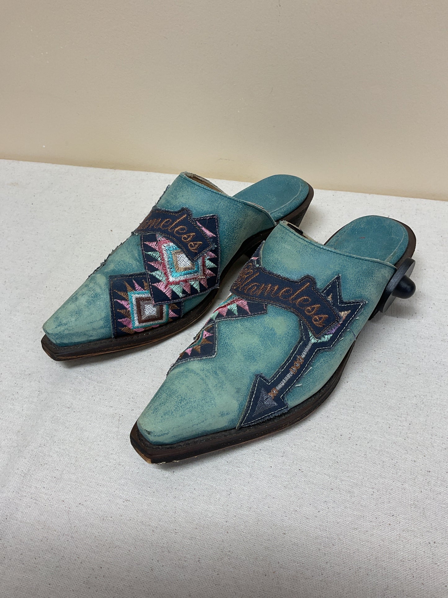 Shoes Heels Kitten By Laredo In Blue, Size:8.5