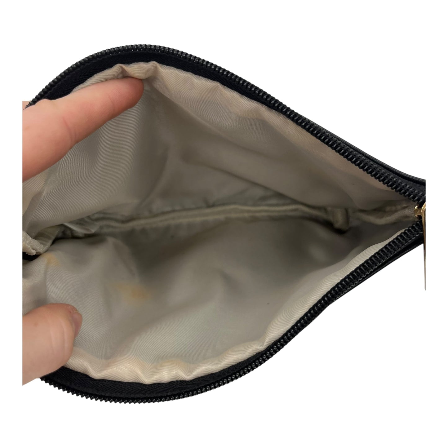 Makeup Bag By Clothes Mentor In Black, Size:Medium