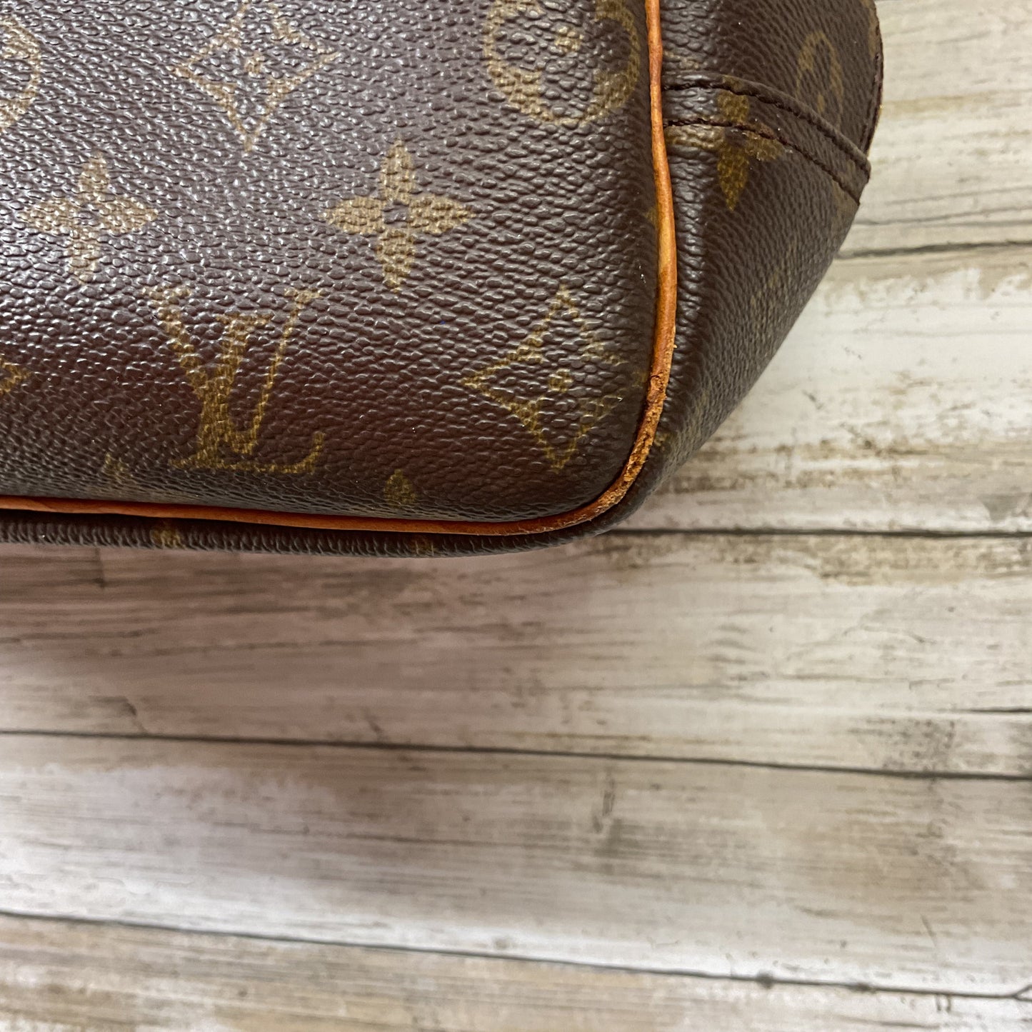 Handbag Luxury Designer By Louis Vuitton In Brown, Size:Medium