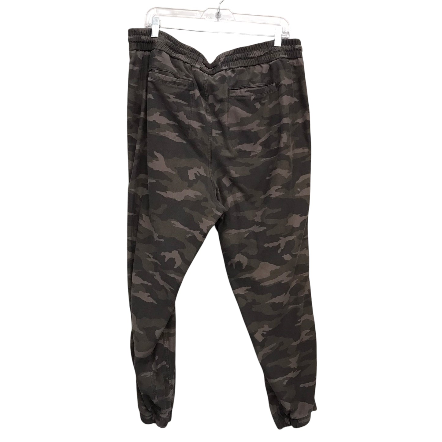 Athletic Pants By Athleta In Camouflage Print, Size:1X