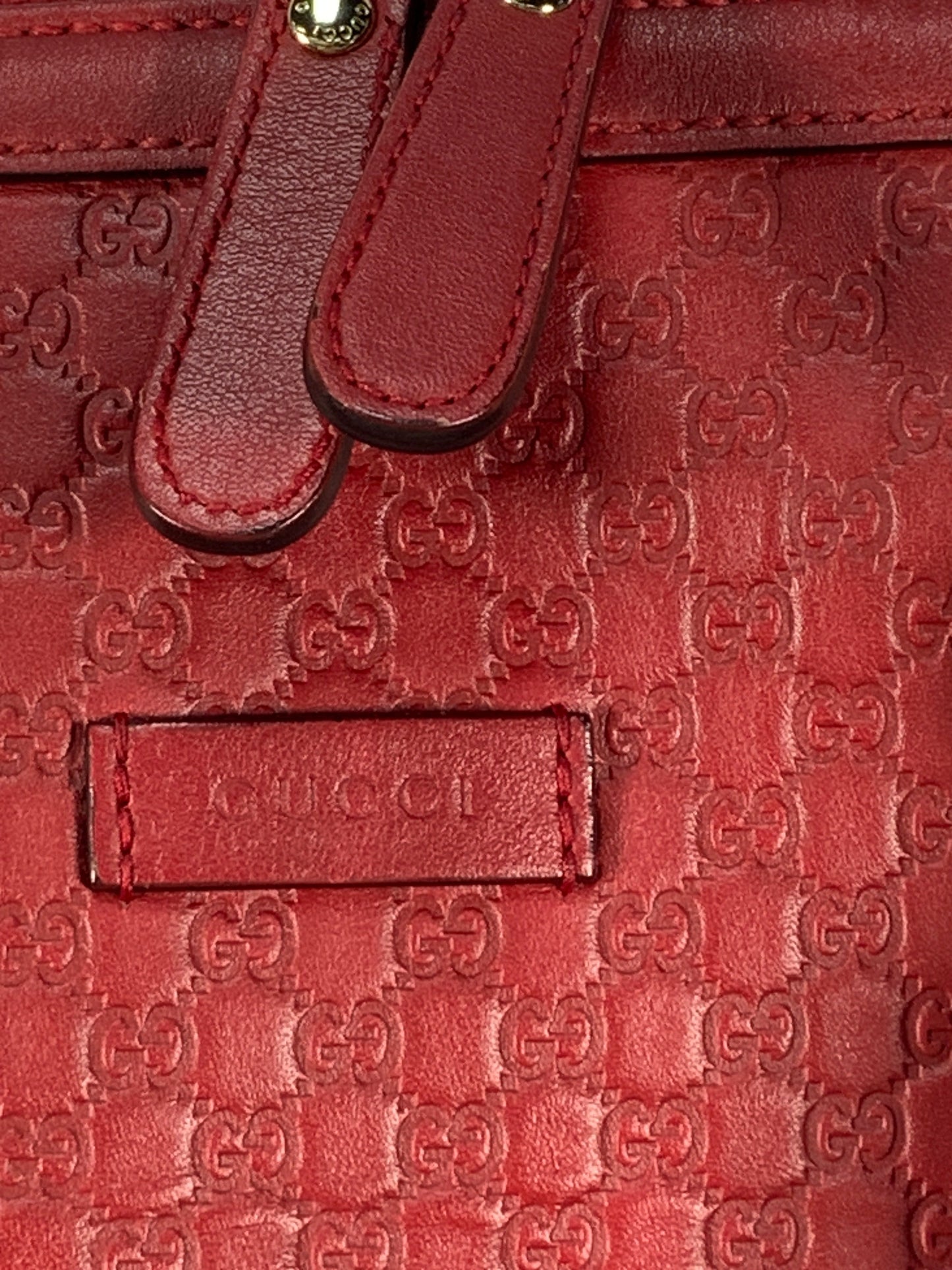 Handbag Luxury Designer By Gucci, Size: Medium