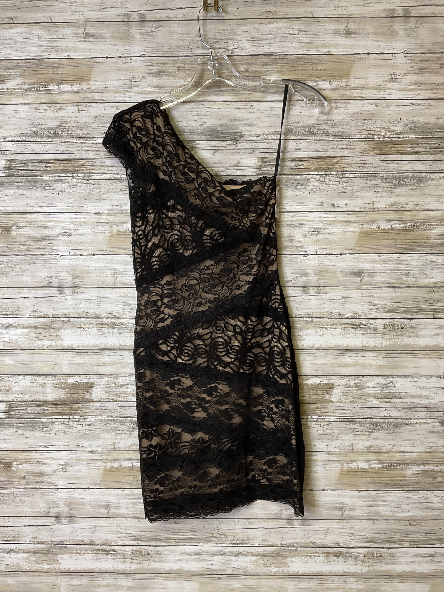 Dress Casual Short By Bebe In Black & Tan, Size:Sp