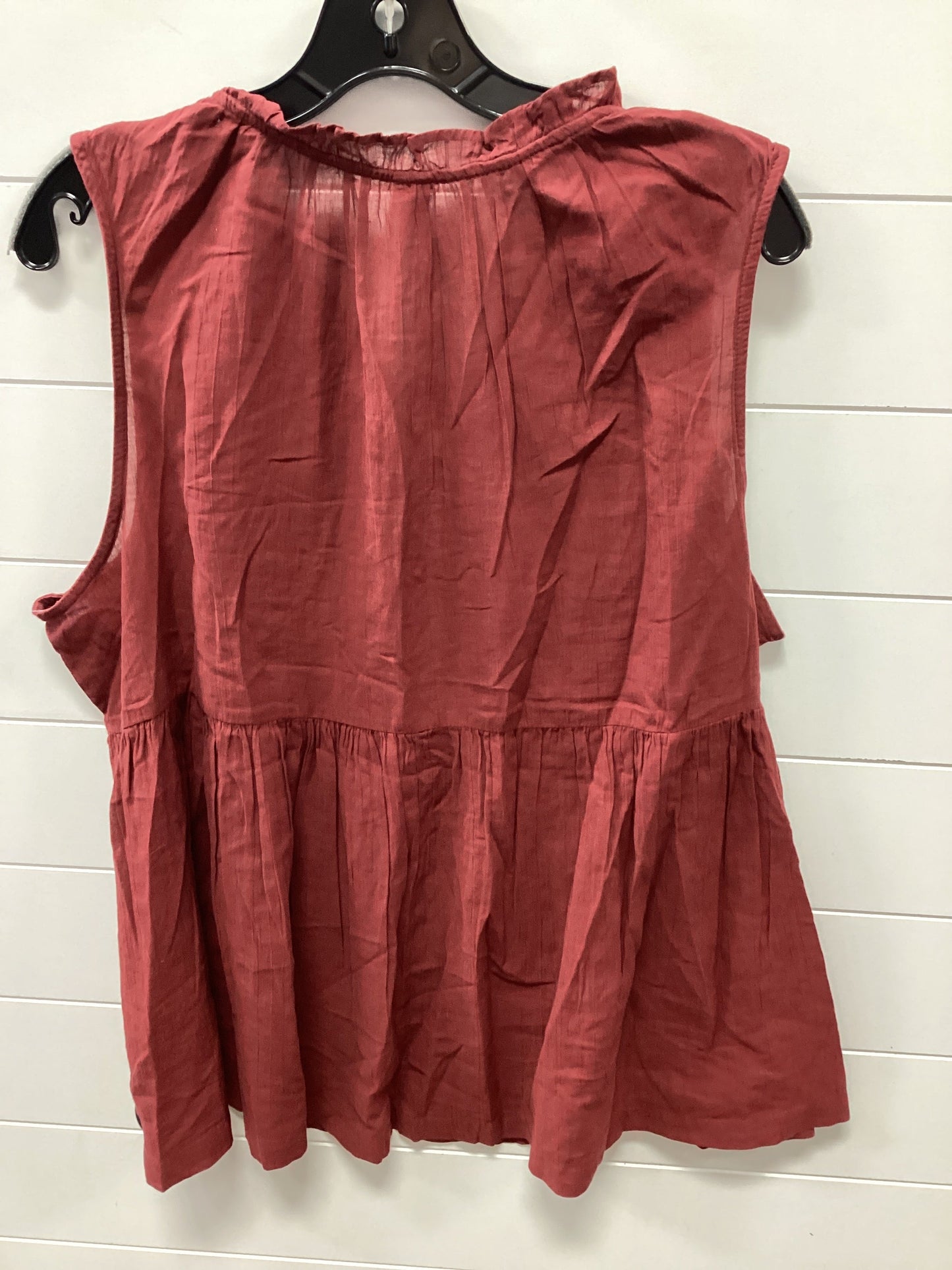Top Sleeveless By Old Navy In Red, Size:XL