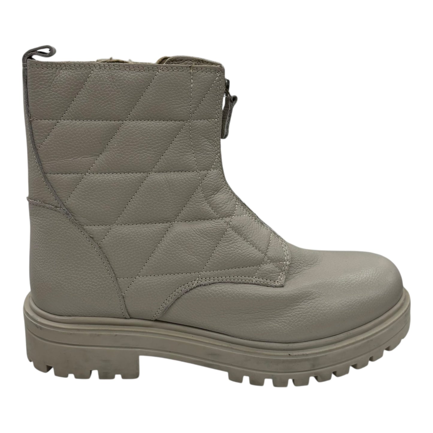 Boots Ankle Flats By Clothes Mentor In Tan, Size:9.5