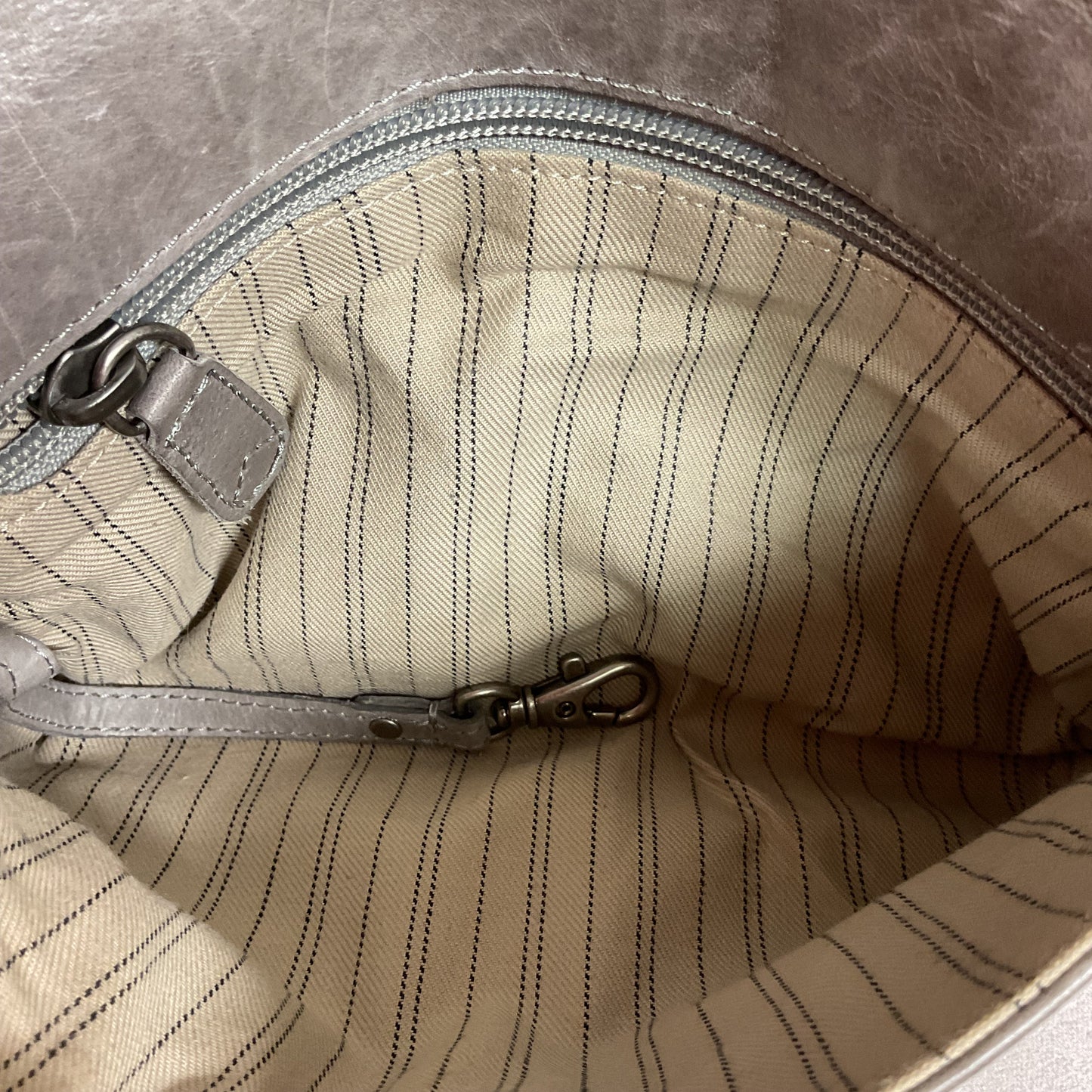 Crossbody Designer By Frye In Grey, Size:Medium
