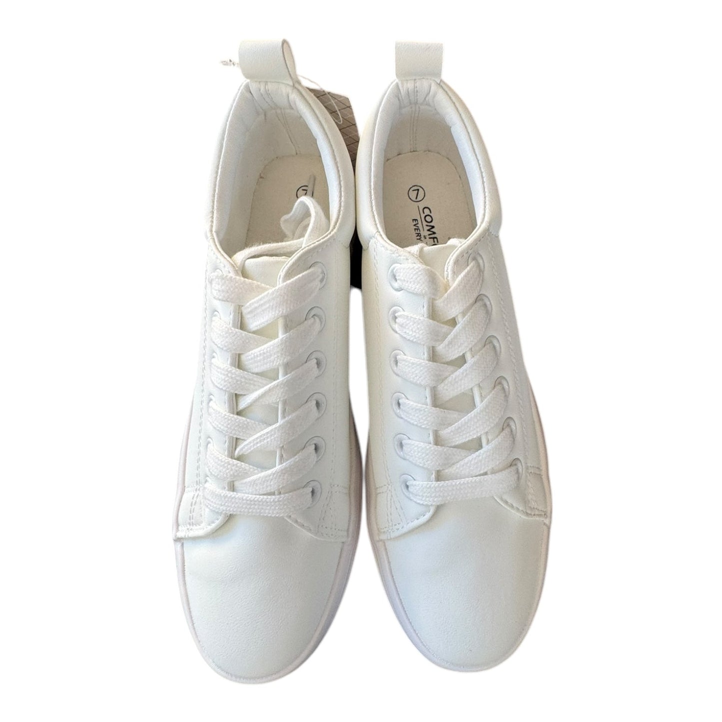 Shoes Sneaker By Never be the same In White, Size:7