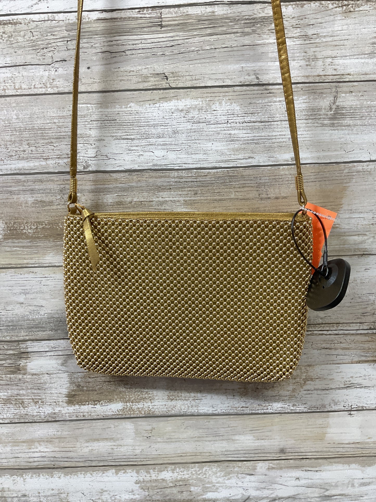 Crossbody By Clothes Mentor In Gold, Size:Small