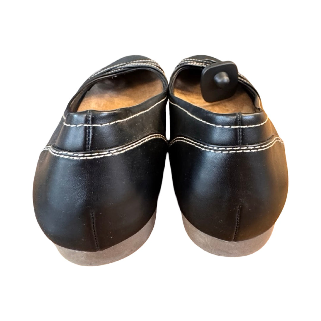 Shoes Flats By WEAR EVER In Black, Size:10
