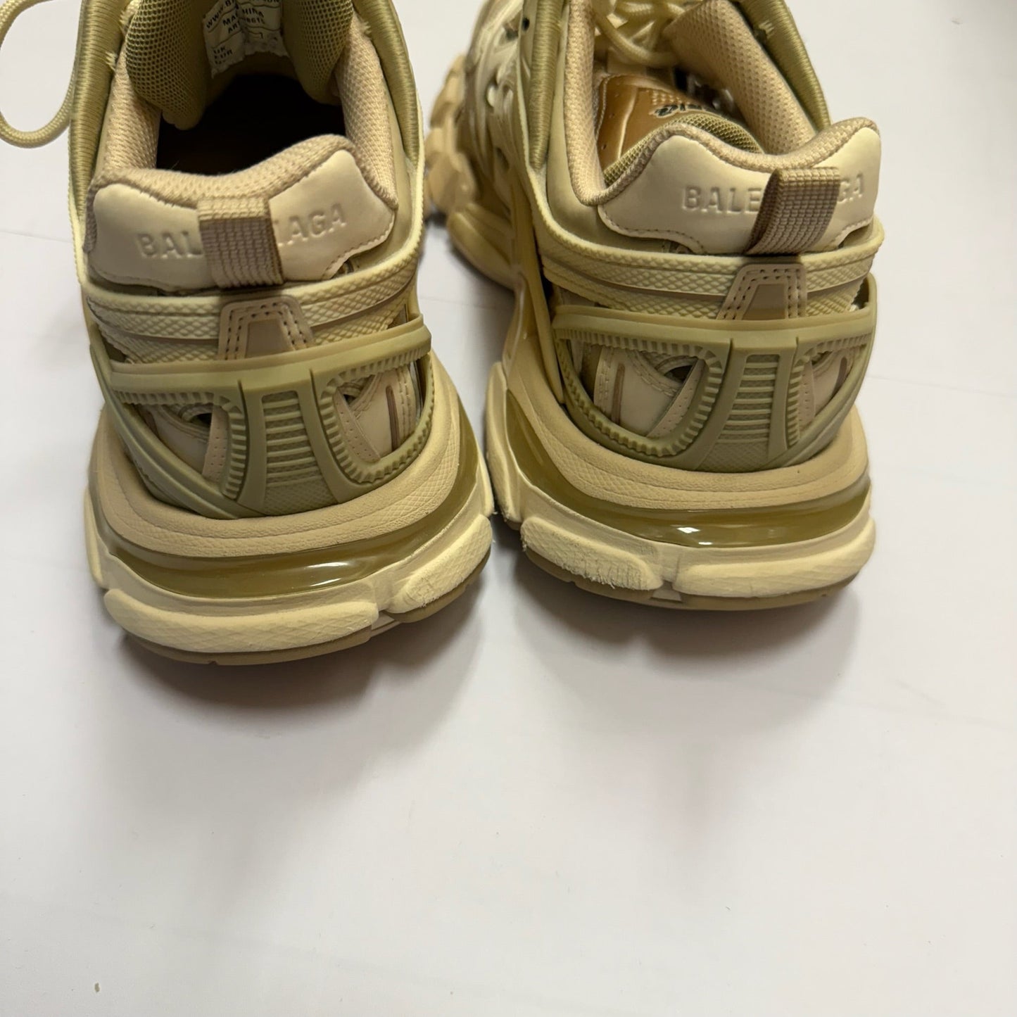 Shoes Luxury Designer By Balenciaga In Tan, Size: 9