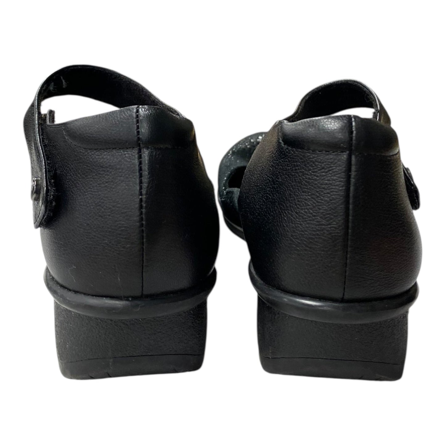 Shoes Flats By Clothes Mentor In Black, Size:6