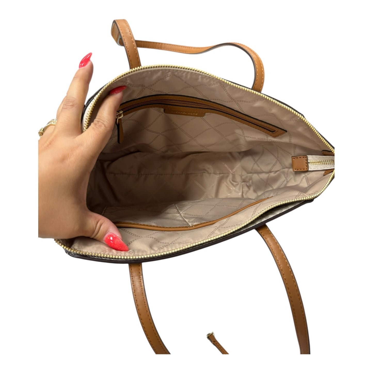 Handbag Designer By Michael Kors In Cream, Size:Medium