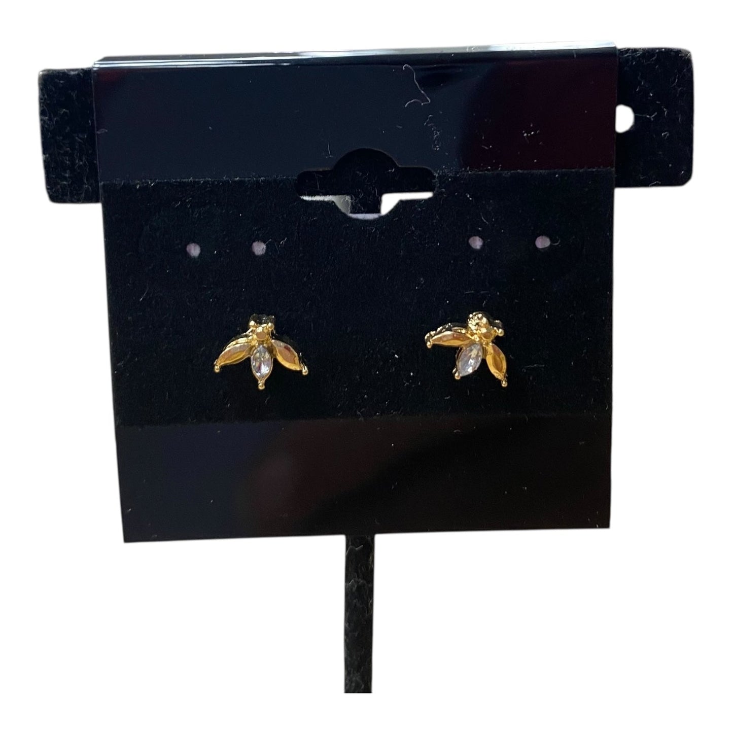 Earrings Stud In Gold