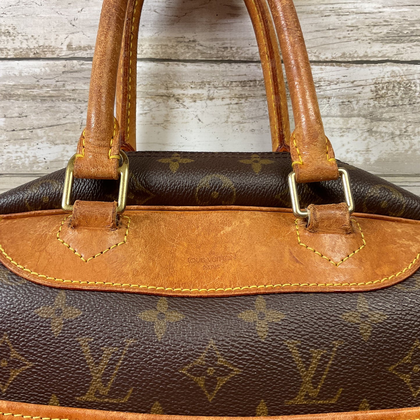 Handbag Luxury Designer By Louis Vuitton In Brown, Size:Medium
