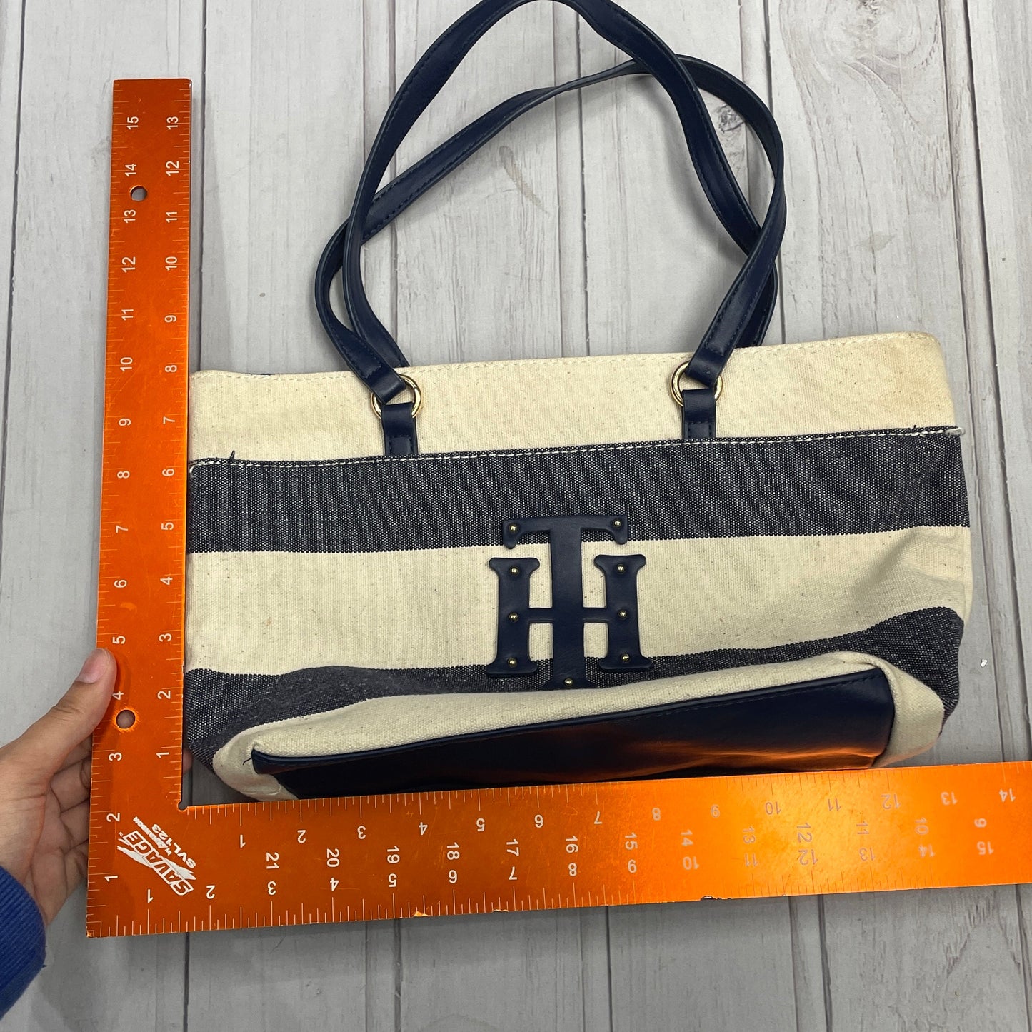 Handbag By Tommy Hilfiger, Size: Small