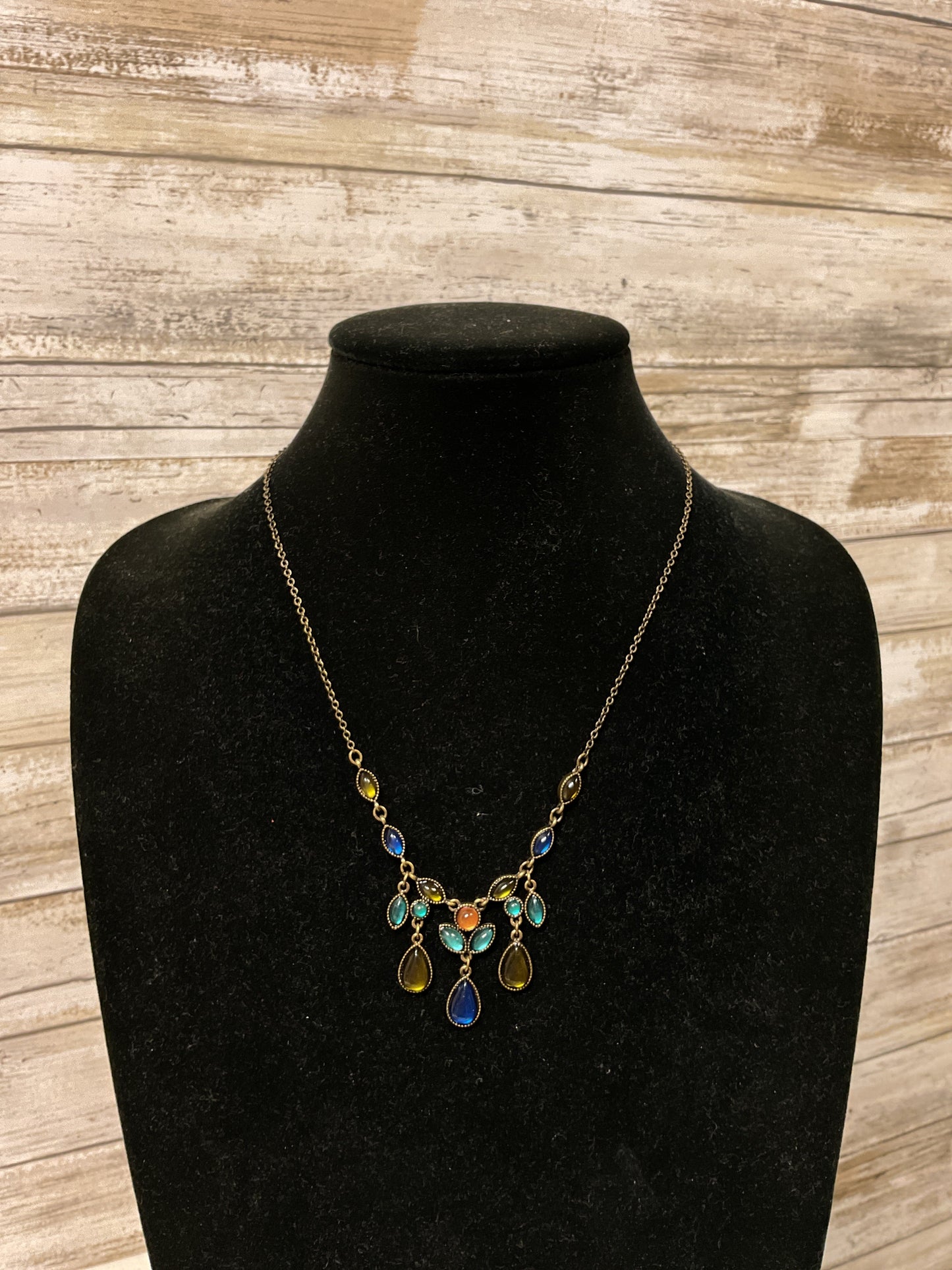 Necklace Statement By Clothes Mentor In Blue & Green