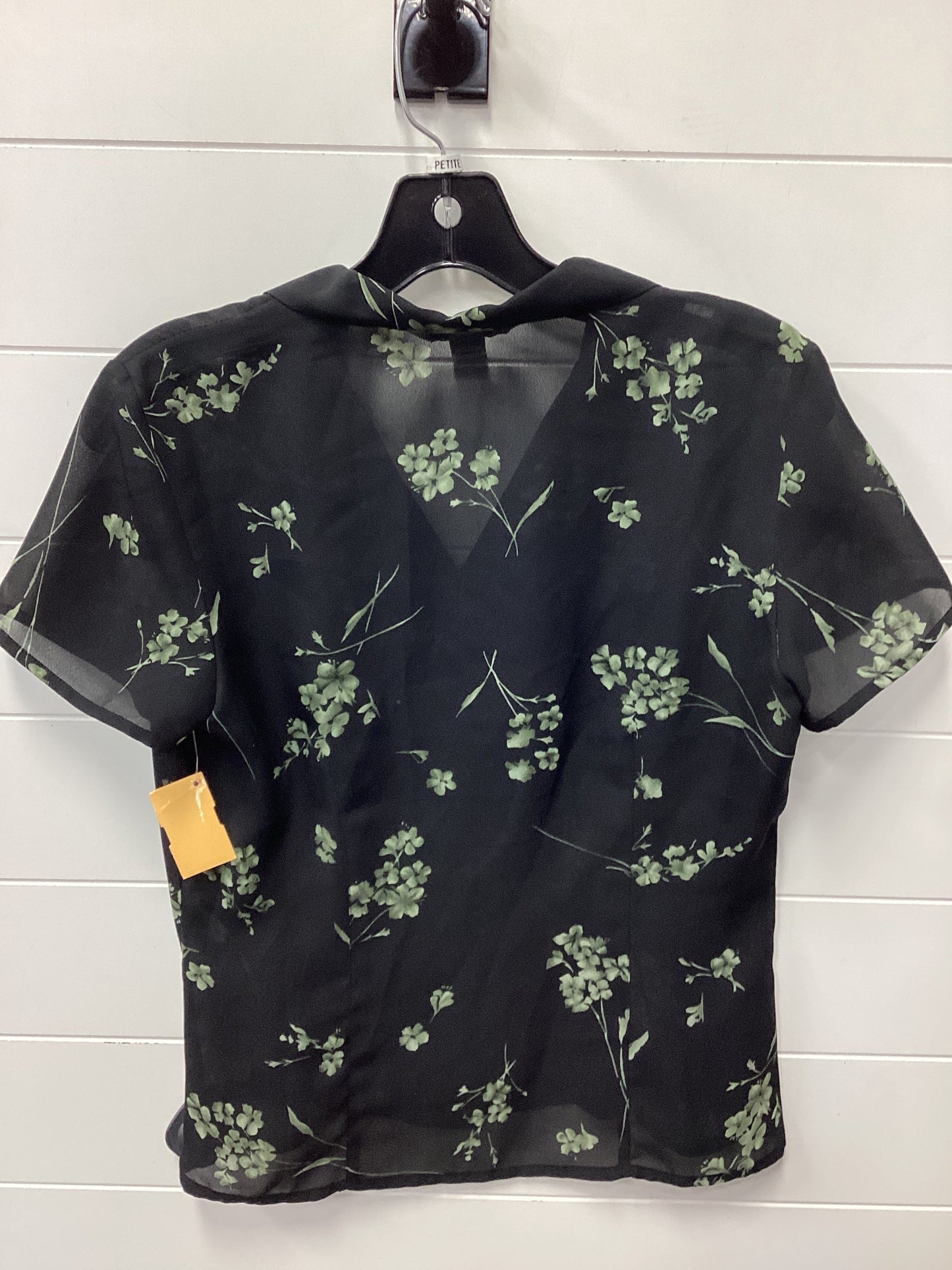 Top Ss By Clothes Mentor In Black, Size:Sp