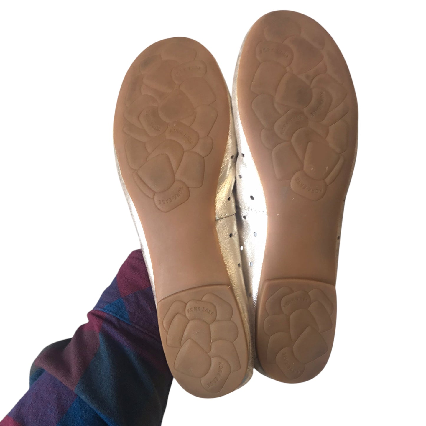 SHOES FLATS by KORK EASE In GOLD, Size: 10