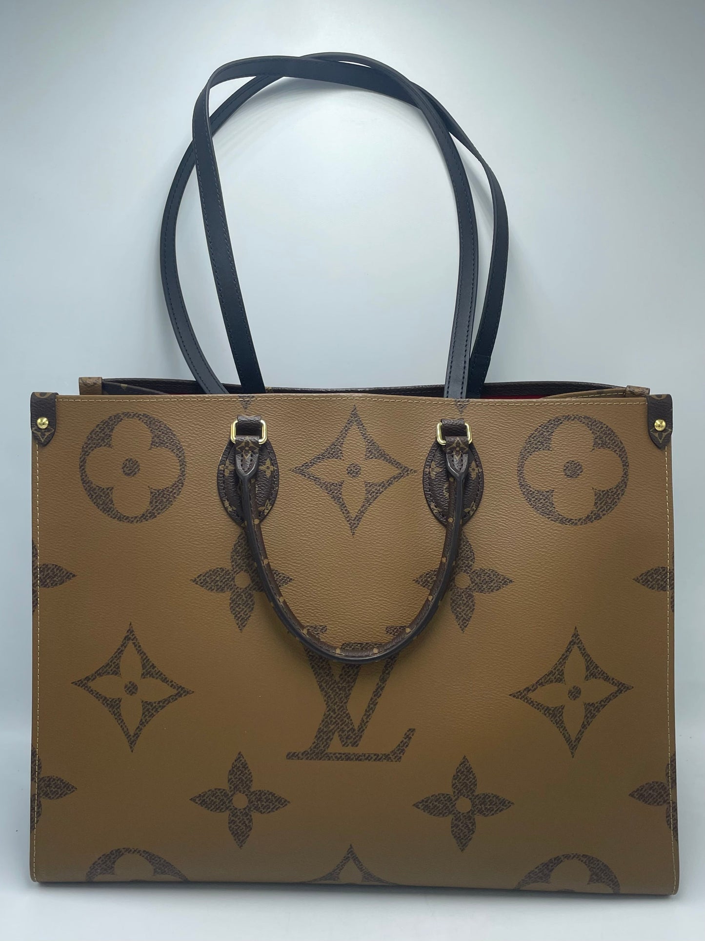Louis Vuitton On The Go GM Luxury Handbag