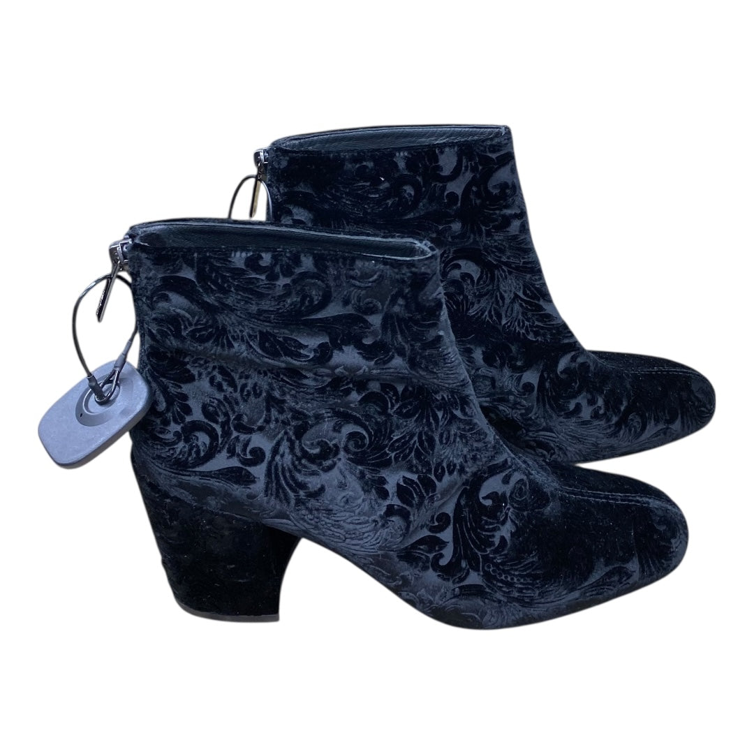 Boots Designer By Stuart Weitzman In Black, Size:9