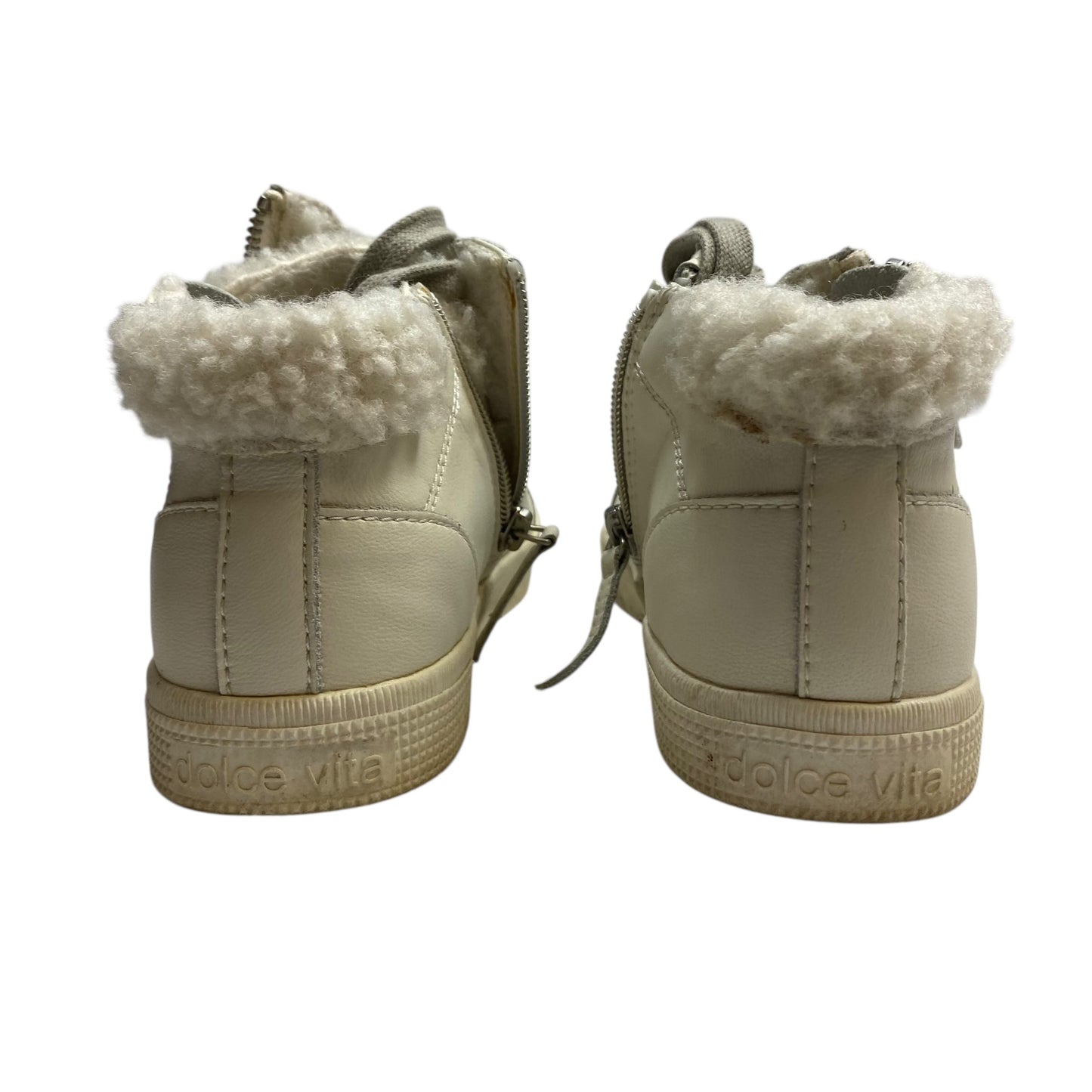 Shoes Sneakers By Dolce Vita In Grey & White, Size:6