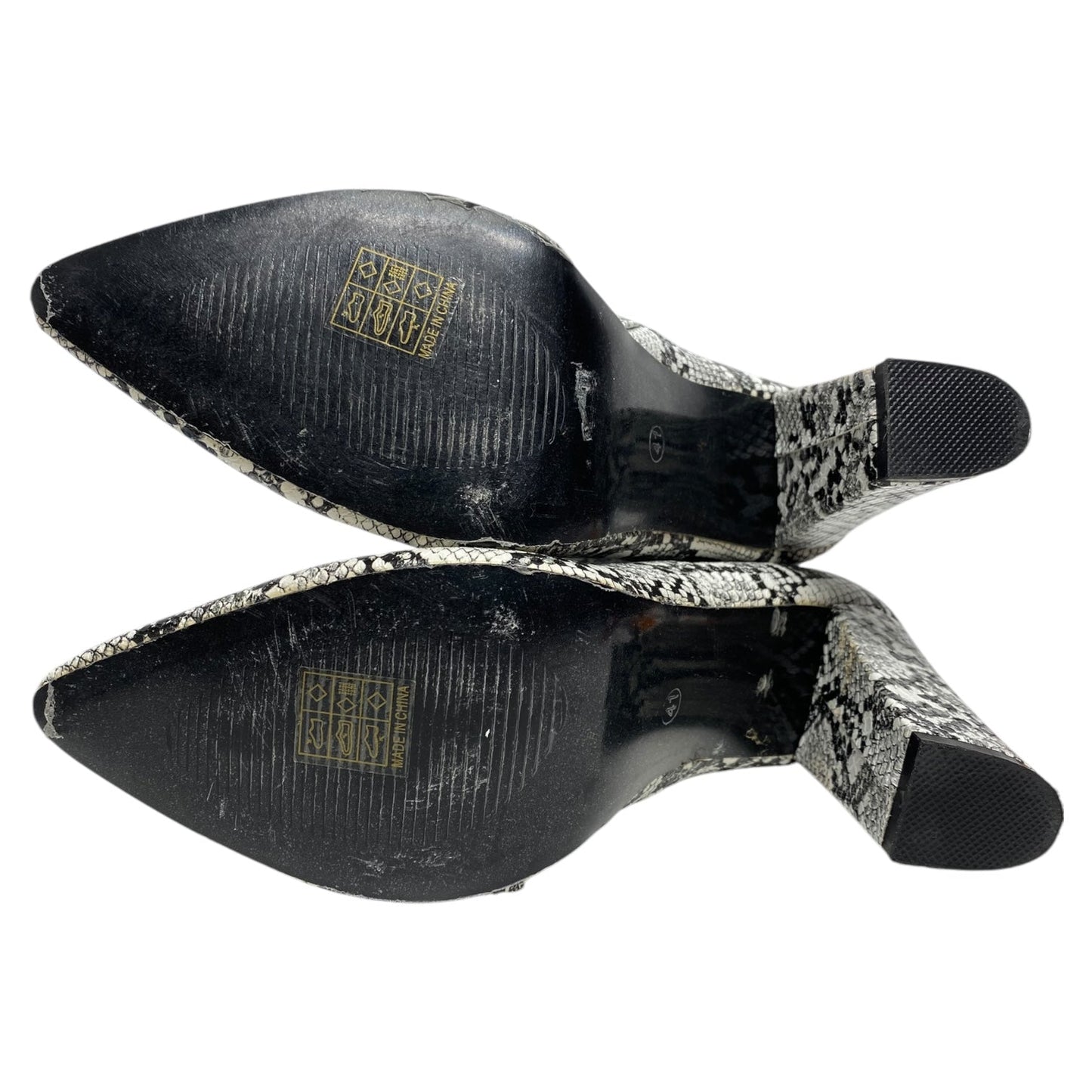 Boots Ankle Heels By Clothes Mentor In Animal Print, Size:10.5